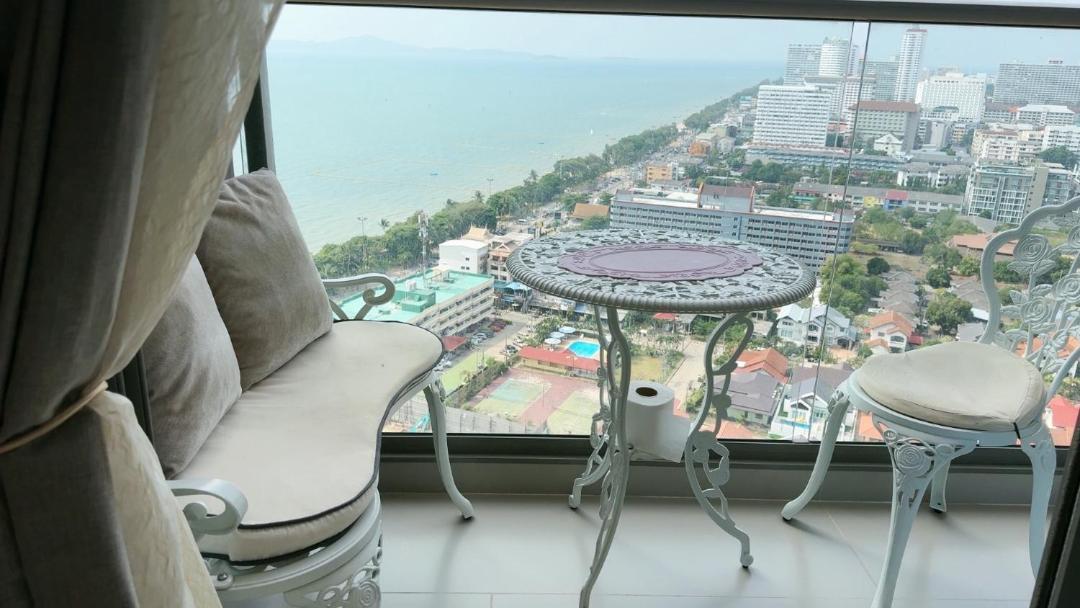 Copacabana Beach Jomtien 科帕卡巴纳海乔木提安海滩毗邻乔木提安夜市 Extérieur photo