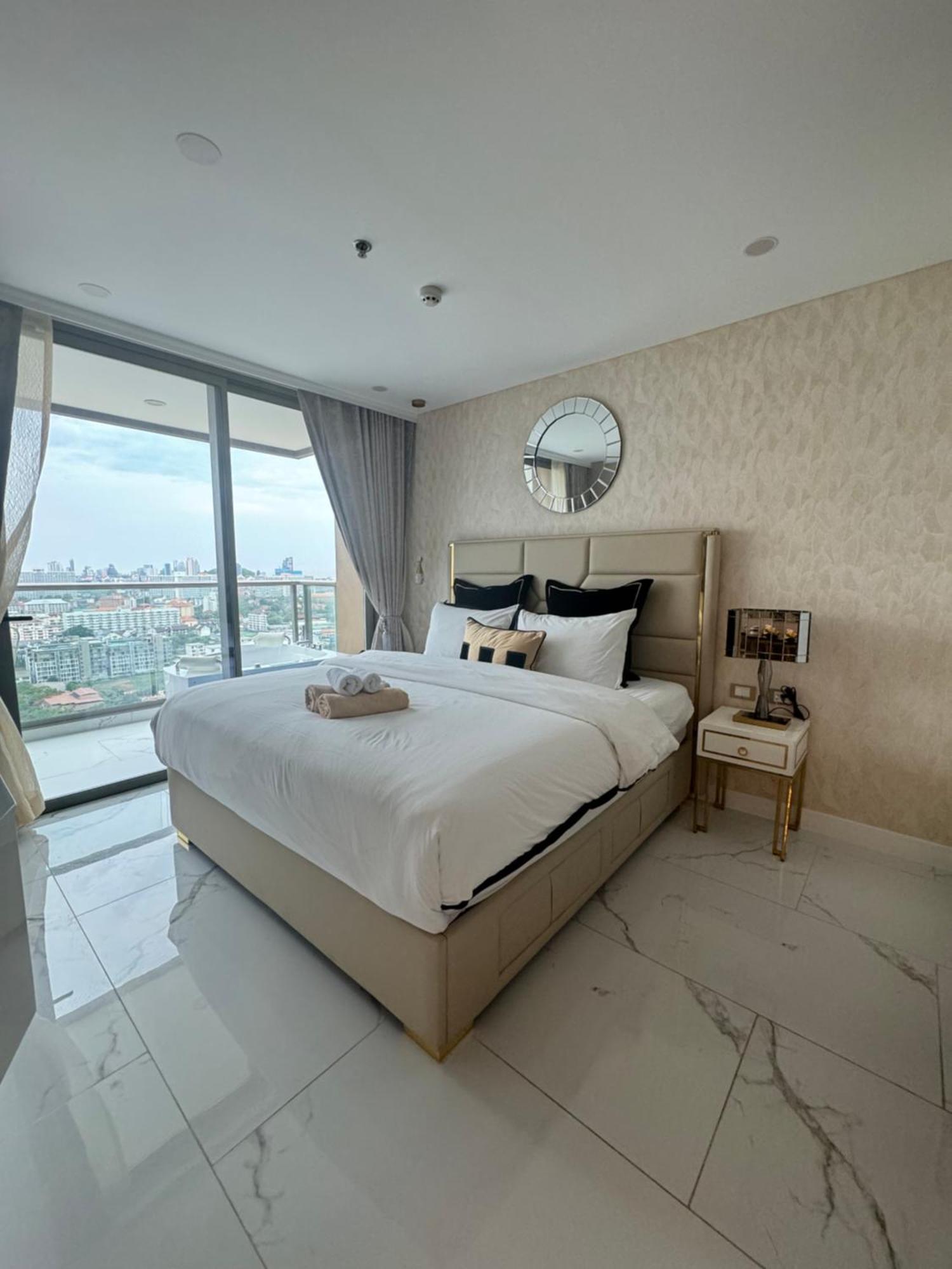 Copacabana Beach Jomtien 科帕卡巴纳海乔木提安海滩毗邻乔木提安夜市 Extérieur photo