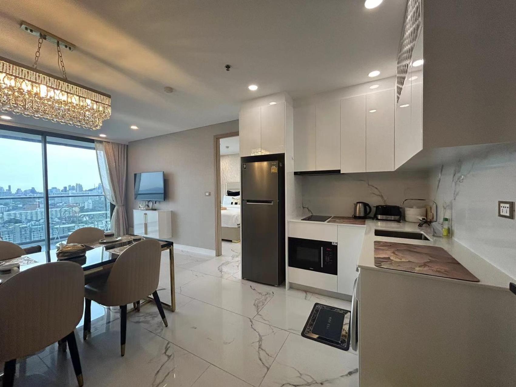 Copacabana Beach Jomtien 科帕卡巴纳海乔木提安海滩毗邻乔木提安夜市 Extérieur photo