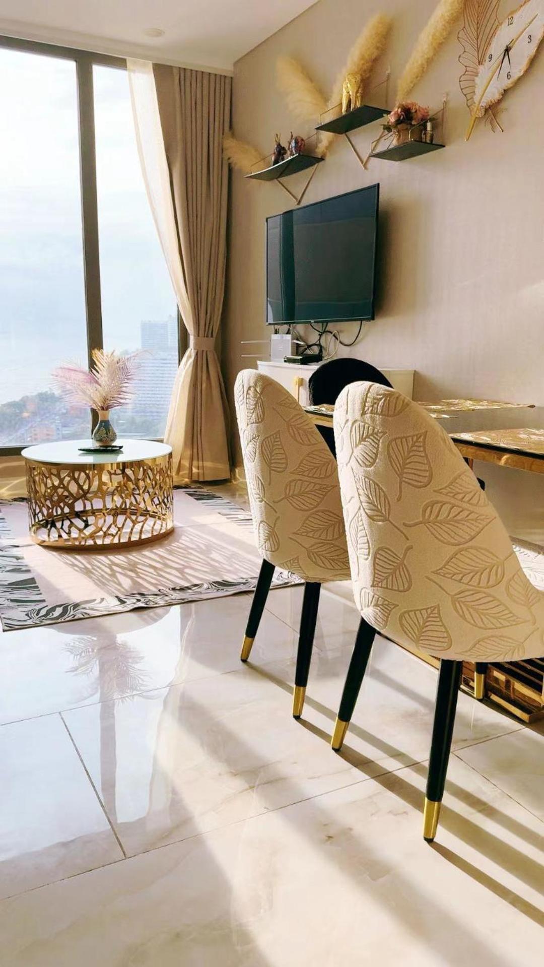Copacabana Beach Jomtien 科帕卡巴纳海乔木提安海滩毗邻乔木提安夜市 Extérieur photo